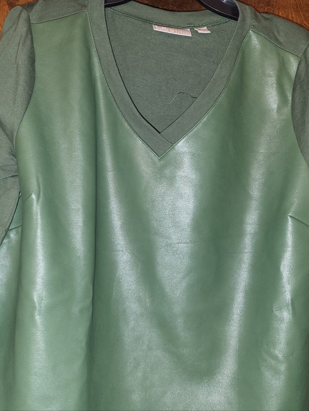 Lot of 5 Women's Size Large QVC Tops (Kim Gravel & Isaac Mizrahi) - Picture 5 of 13
